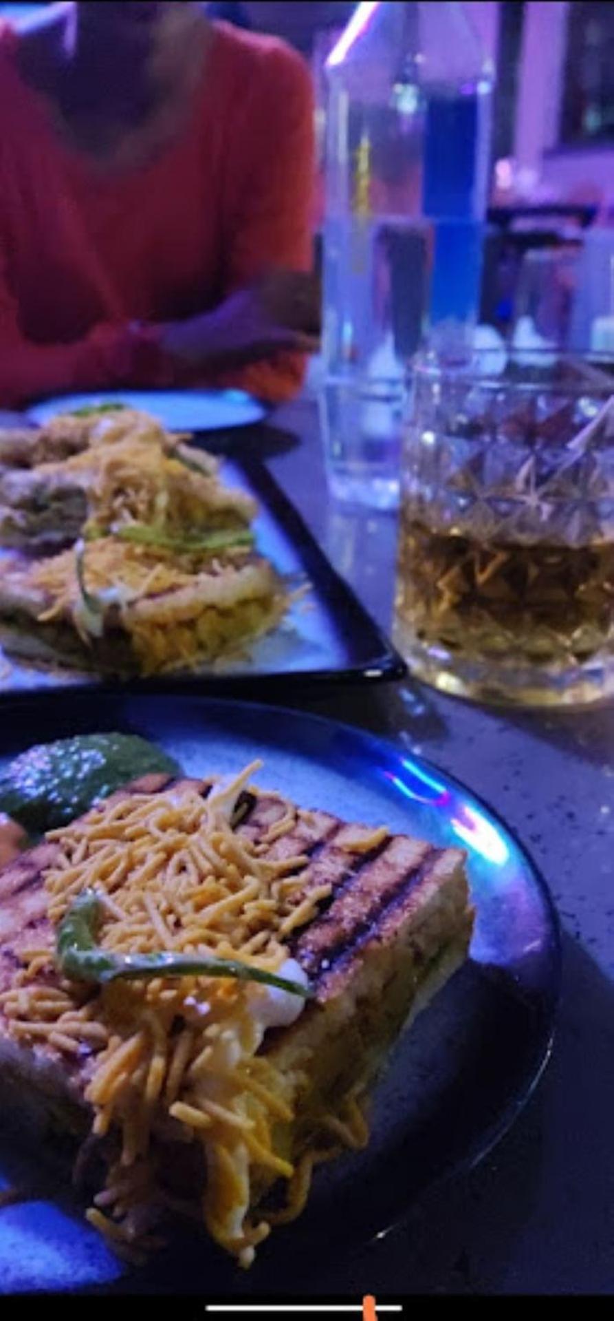 Hotel Casa Divine,Bareli Zewnętrze zdjęcie